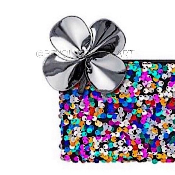 MAC Cosmetics Shiny Pretty Things Makeup Bag with Rainbow Sequins and Flower - Picture 3 of 10